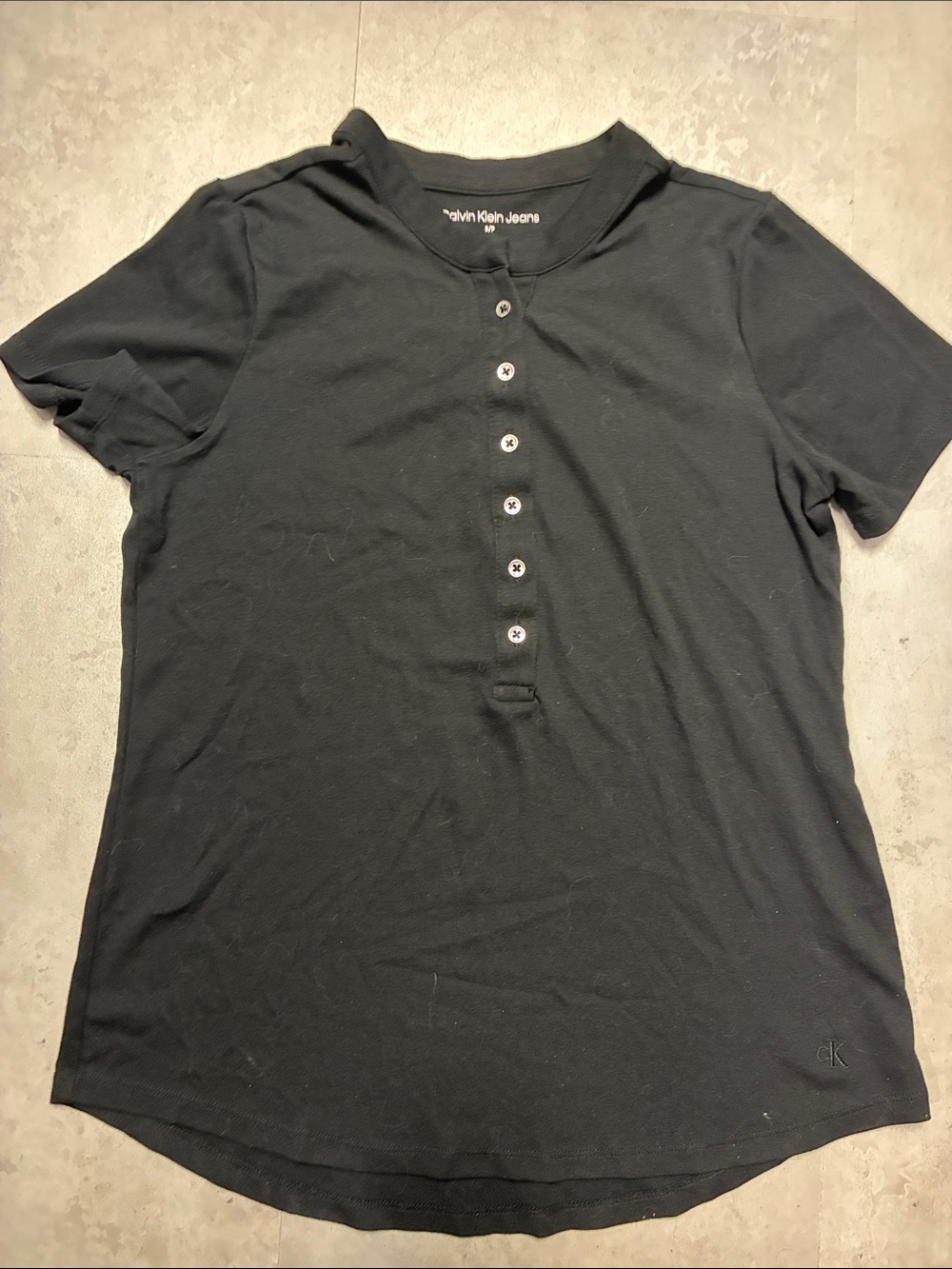 Calvin Klein Jeans Men’s Black Short-Sleeve Henley Polo